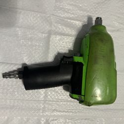 1/2" Drive Heavy-Duty Air Impact Wrench (Green)