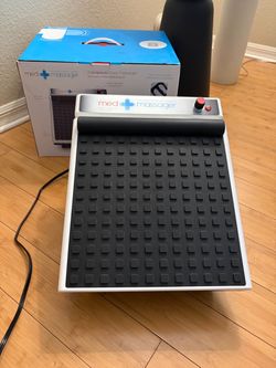 Therapeutic foot massager - med massager - like new condition