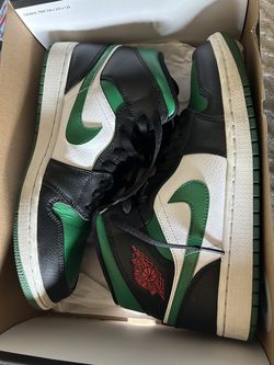 Air Jordan 1 Mid – Black, White & Green