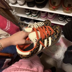 Cheetah Print Sambas