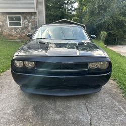 2013 Dodge Challenger – $[4500] – Clean Title