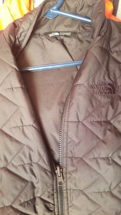 NORTH FACE JACKETS NEVER WORN ..SMALL.$25.00 EACH