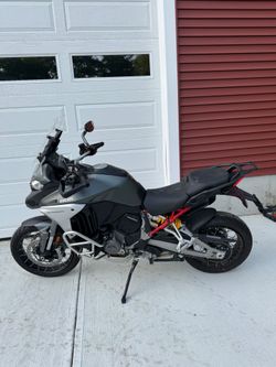 2022 Ducati Multistrada
