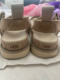 UGG Women's Goldenstar Sandal (Size US7/EU38)