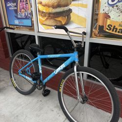 cookies throne 29”