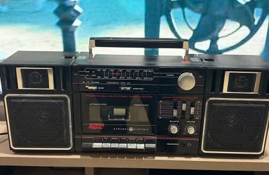 General Electric Radio Cassette Vintage Prop Boombox 80’s