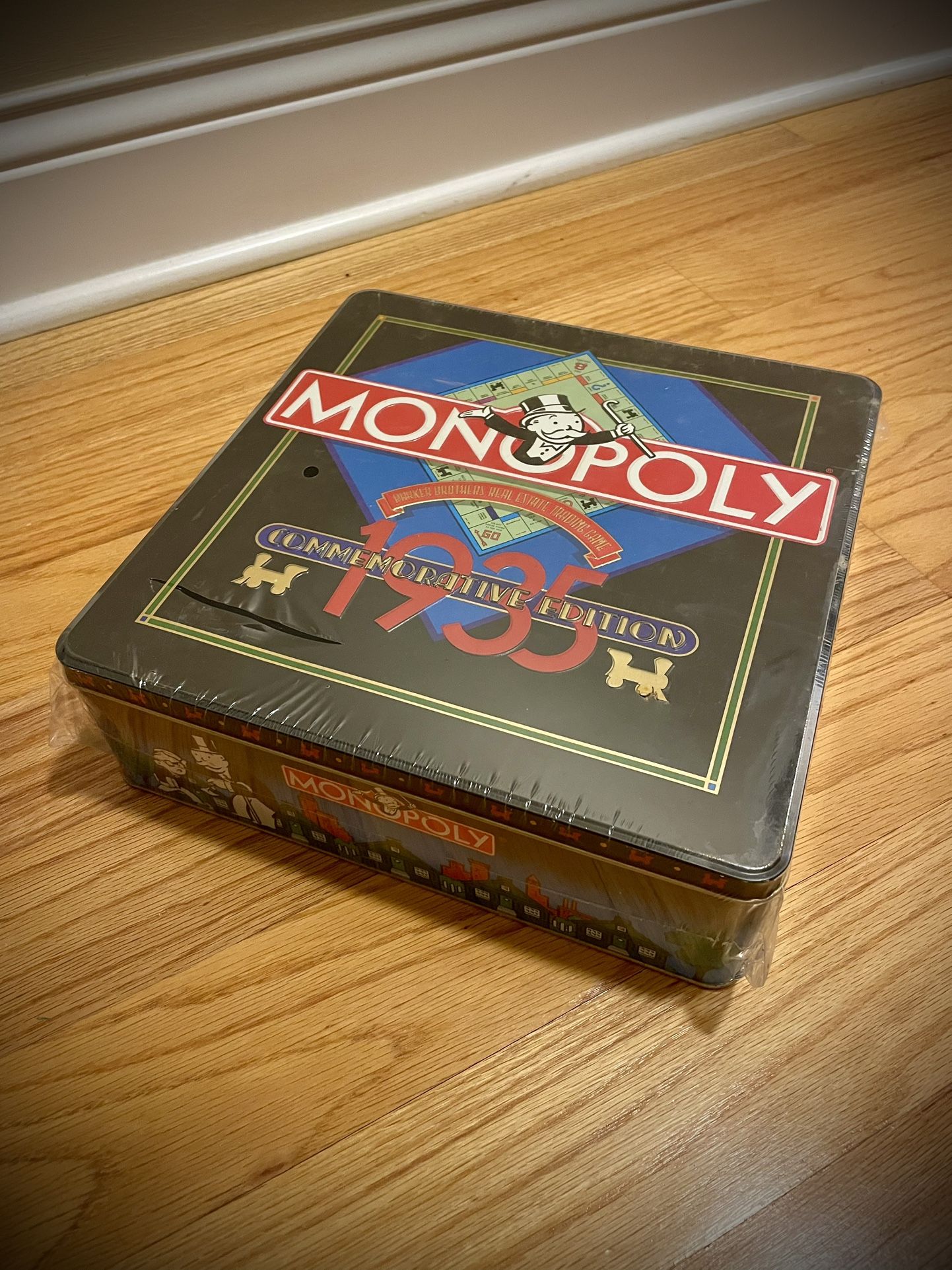 Brand New Monopoly 1935 Commemorative Edition Sealed