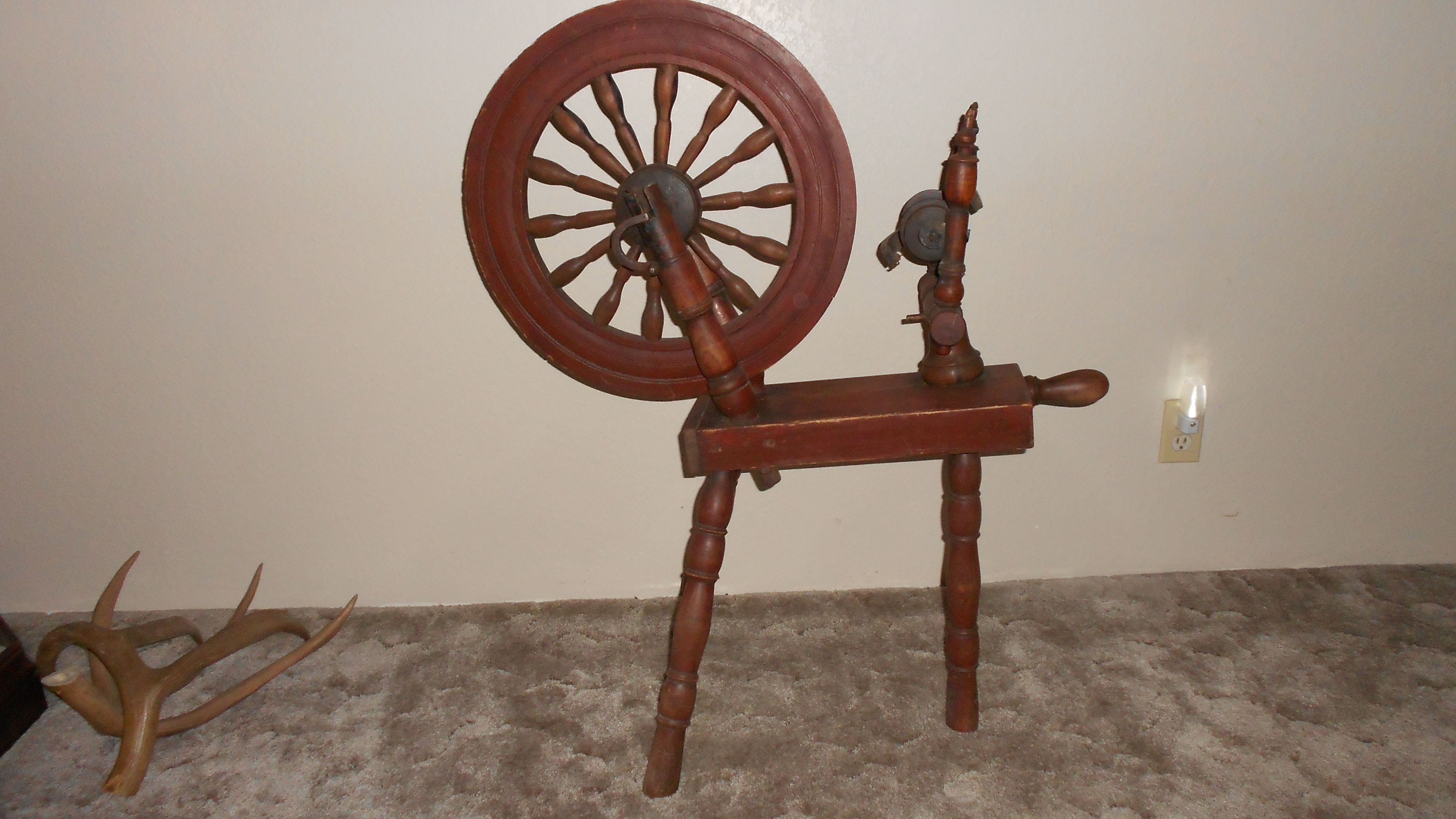 Antique Spinning Wheel 