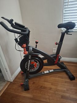 Schwinn IC4$ Indoor Cycling Bike
