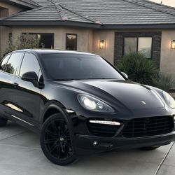 2013 PORSCHE CAYENNE TURBO AWD