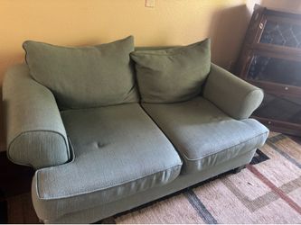 FREE BLUE COUCH