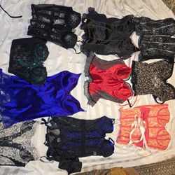 Corsets  Smal To Med Size !