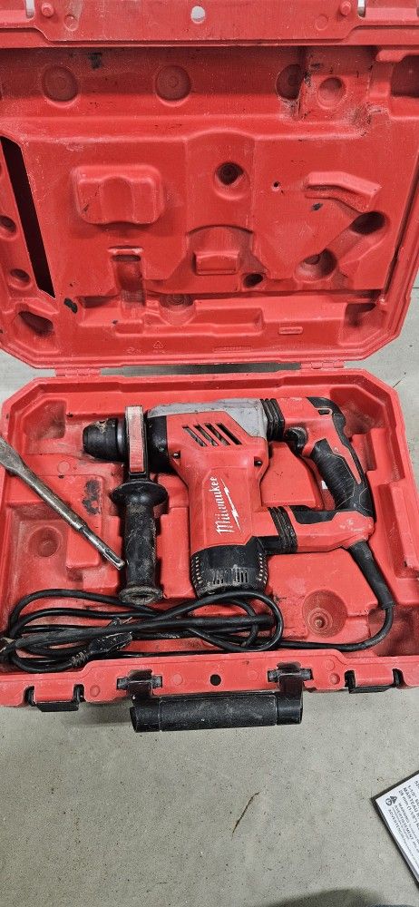 Milwaukee Hammer Drill