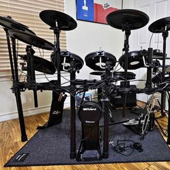 Electronic-Roland-TD-17KVX-V-Drums-With-Extras