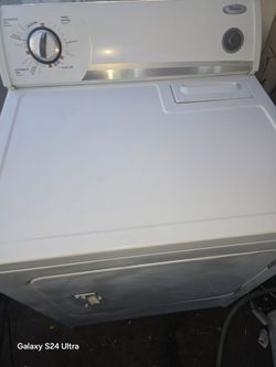 Whirlpool Gas Dryer Super Capacity And Heavy Duty Works Exelent