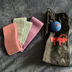 Thea Trinidad Fitness Exercise Set of 3 Small Medium Large Bands and Bouncy Ball 