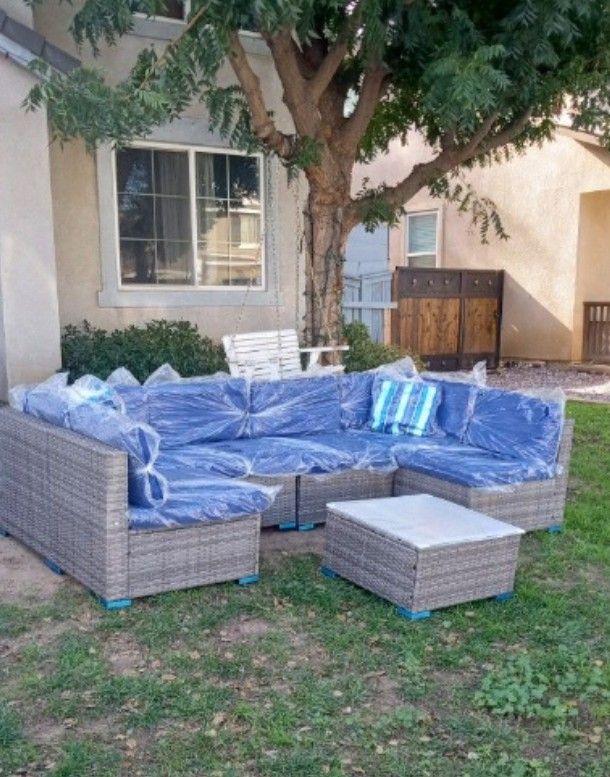Brand New Inside The Box Patio Sofa Set Patio Furniture Set Outdoor Patio Furniture 🆕🆕
