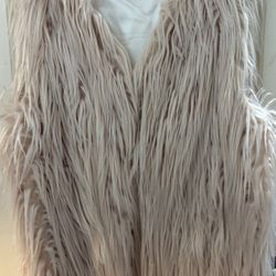 Super Cute Fluffy Faux Fur Vest