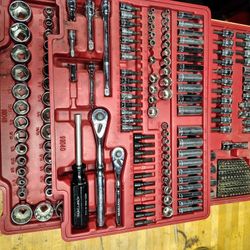 Craftsman Mechanic Tool Set
