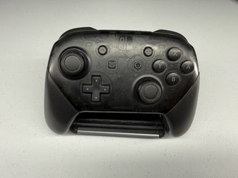 Nintendo switch pro controllers
