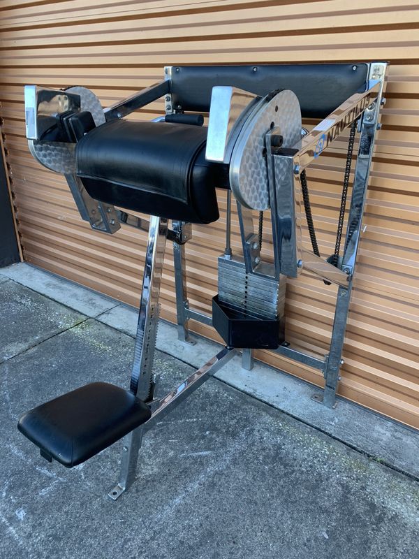 RARE Nautilus Bicep Curl Chrome Frame Generation 1 / 1st Gen, Like New