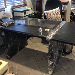 Unique Desk (Marble and Leather)