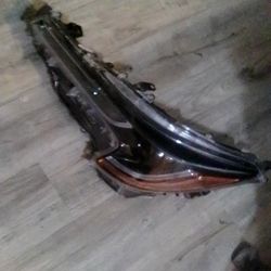 Toyota Corolla 20'-24'  LE Drivers Headlight 