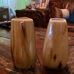 2 Small Decorative Pot