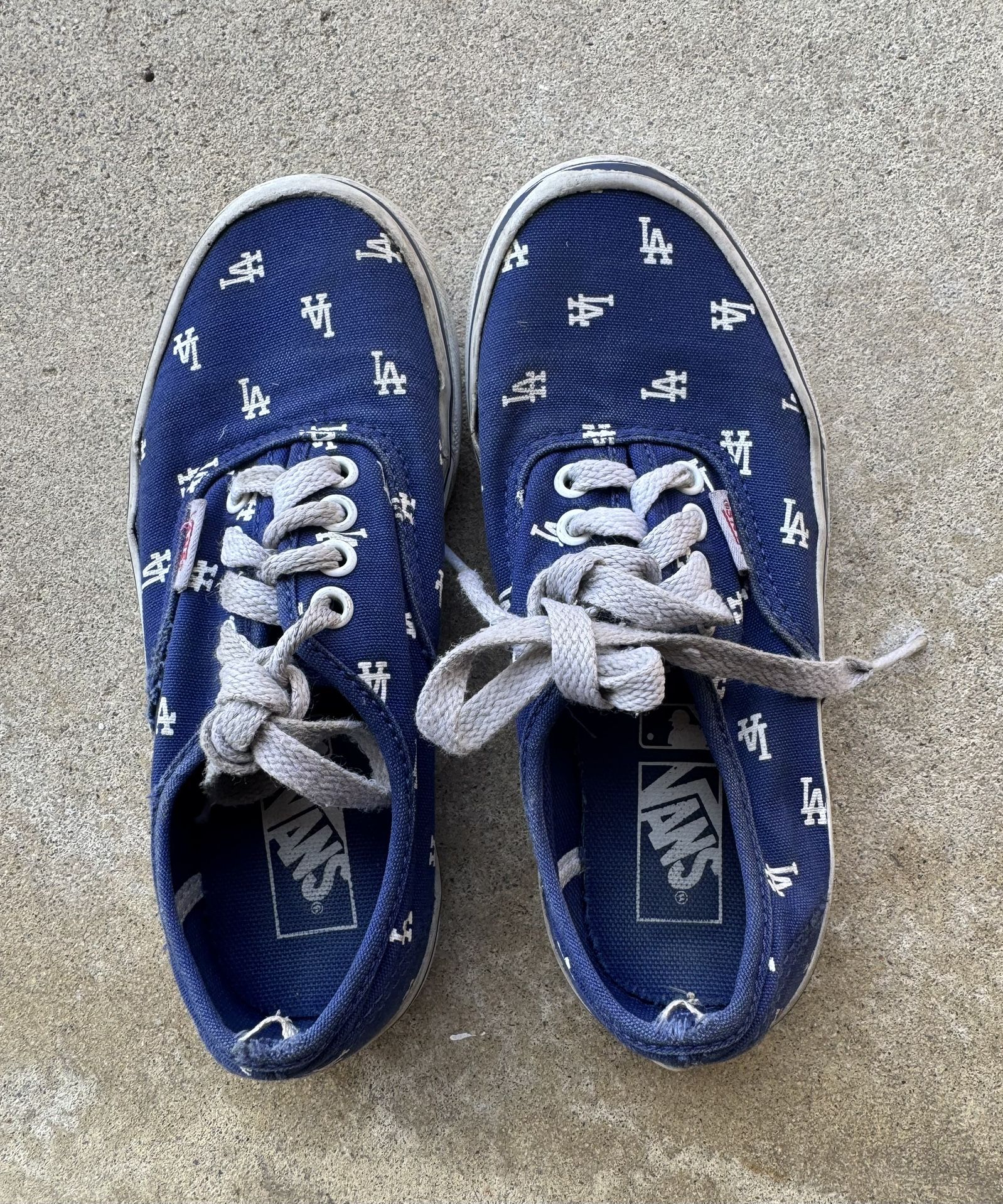 Dodgers Vans kids Size 1 (Limited Edition)