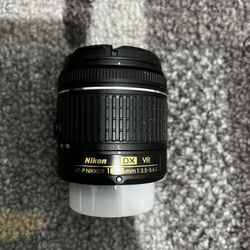 Nikon Camera Lens With Accessories 