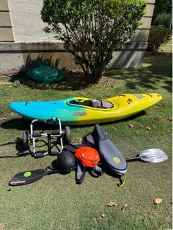 GNARVANA M Whitewater Kayak and Gear
