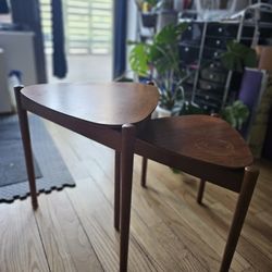 Retro Tripod Nesting Side Tables (18.5"–22.5") - Set of 2