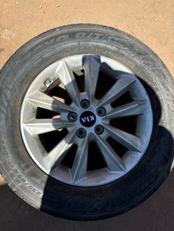 Kia Sorento wheels and