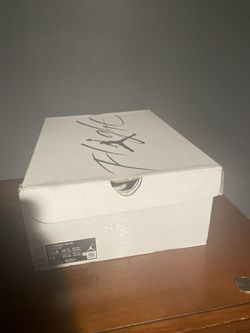 Jordan 4 White Thunder