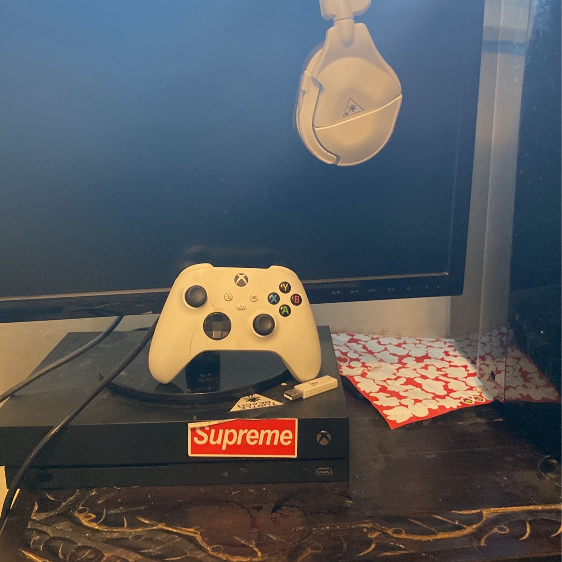 Xbox One X