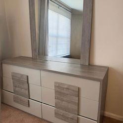 Dresser With Mirror Rooms To Go