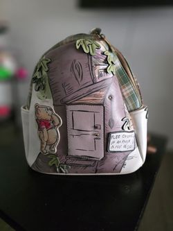 Winnie the pooh loungefly