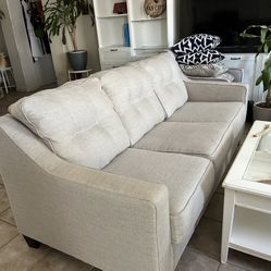 COUCH ONLY! Need Gone By 12:00 Today 12/1