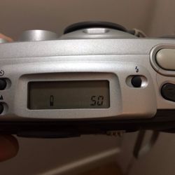 Kodak DC3400 2MP Digital Camera With 2x Optical Zoom Needs 4 Double A Batteries Brand New.