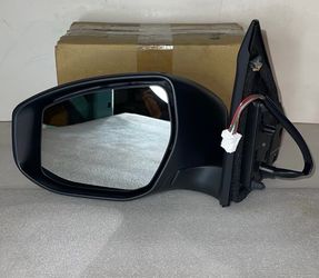 Nissan Sentra Driver Side Power / Heat Mirror for 2013 to 2015
