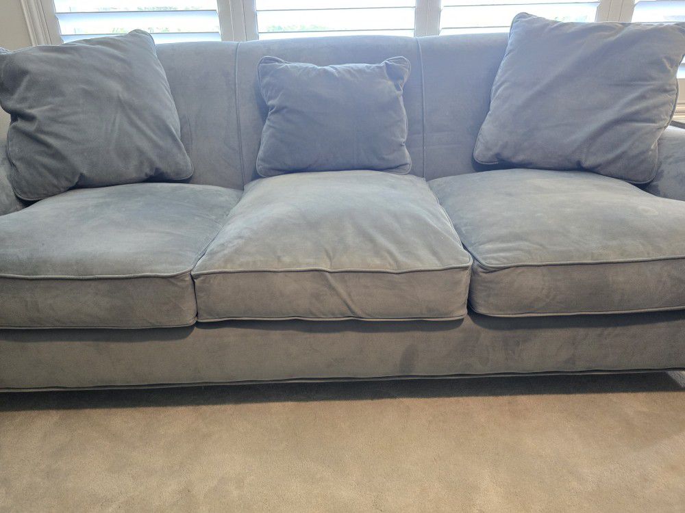 Large 7 Foot Sofa With Pillows 