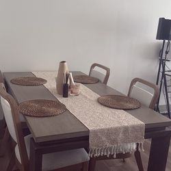 Dining Table With 4 Chairs