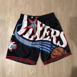 Mitchell & Ness shorts Philadelphia 76ers red Swingman Shorts