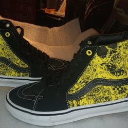 SpongeBob SquarePants Vans Skateboard Shoes Mens Size 9.5