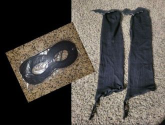 Batgirl arm sleeves & eye mask