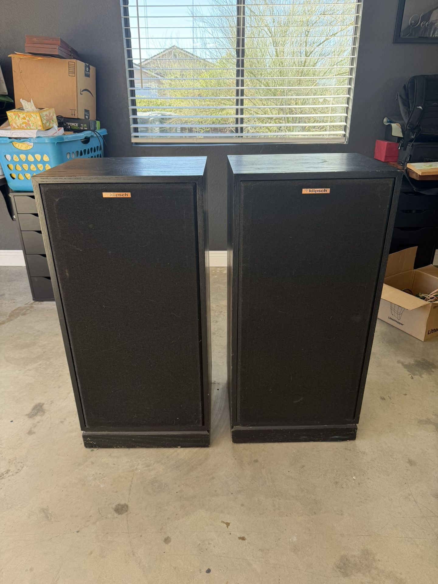 Klipsch Chorus 2 Speakers