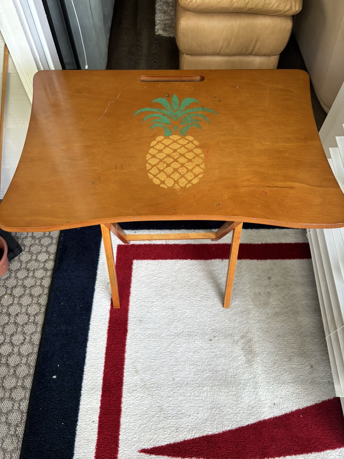 Tv/Side Table