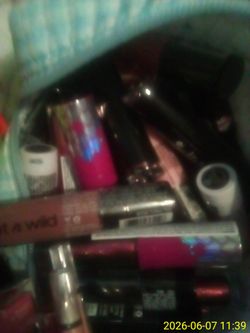 99 pieces of BRAND NEW makeup an Nail polish