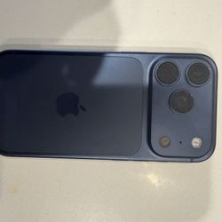 Unlocked 17 Pro 256gb