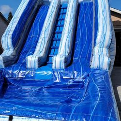 Resbaladilla De  Agua 